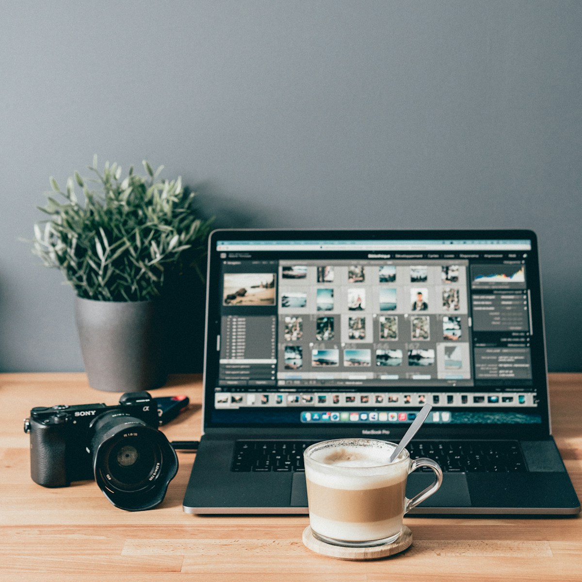 Top 5 Tools for Combining Photography and Motion Design