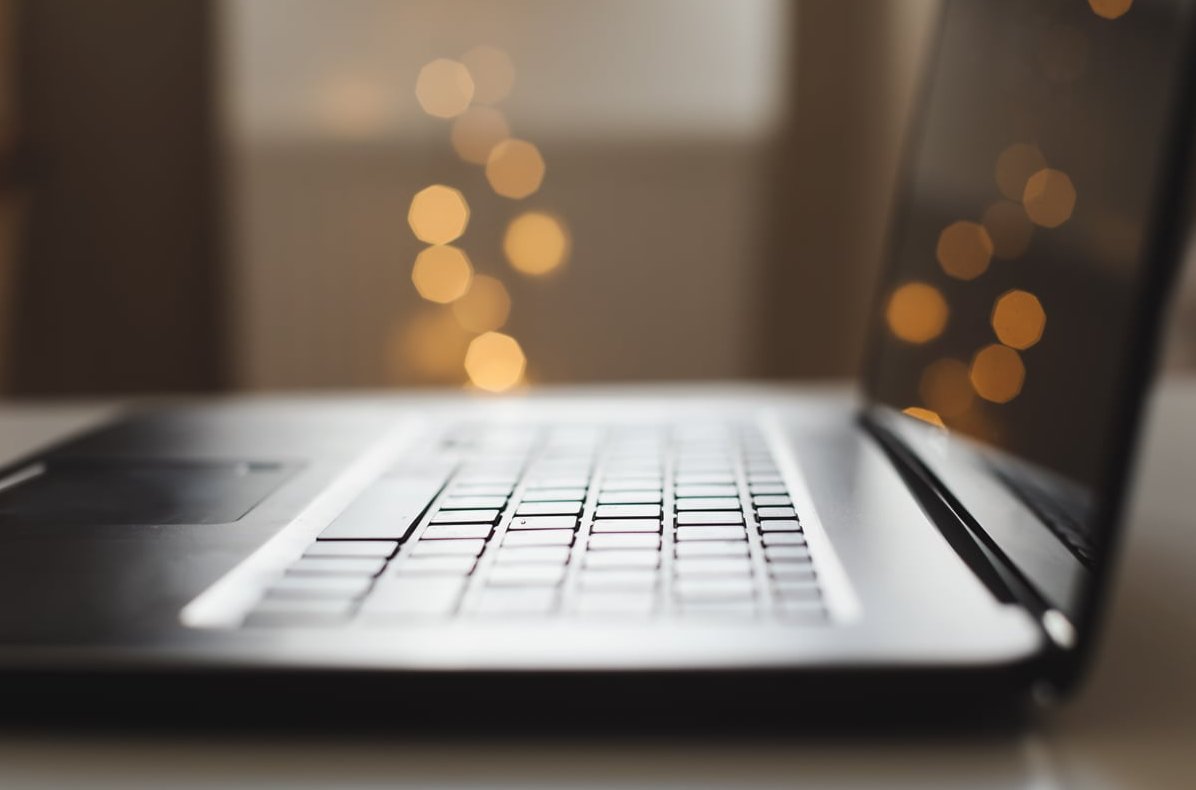 calm therapist office laptop
